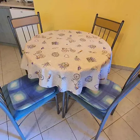 Apartman Near In Siofok-balaton 20002 *