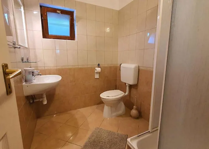 Near In Siofok-balaton 20002 * Шиофок