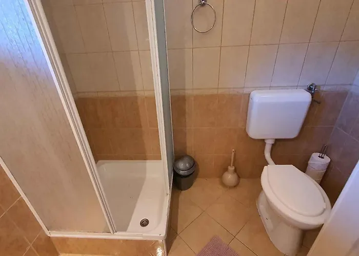 Near In Siofok-balaton 20002 Apartman *