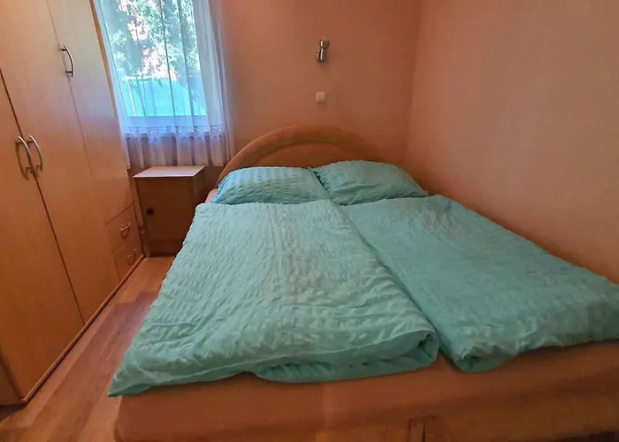 Near In Siofok-balaton 20002 * Шиофок